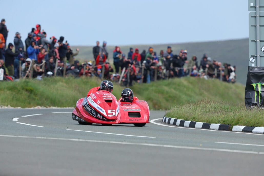 Isle of Man TT 2026: Sidecar-Klasse nach Unfallserie gestrichen 6 Sidecar TT Race 2 4