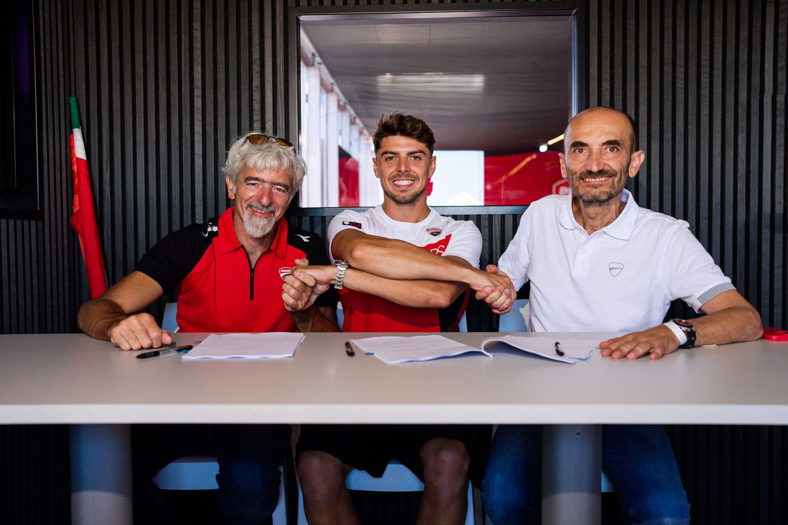 Fabio Di Giannantonio extends his contract with Ducati Corse until 2026 Fabio Di Giannantonio verlaengert bei Ducati Corse Kopie