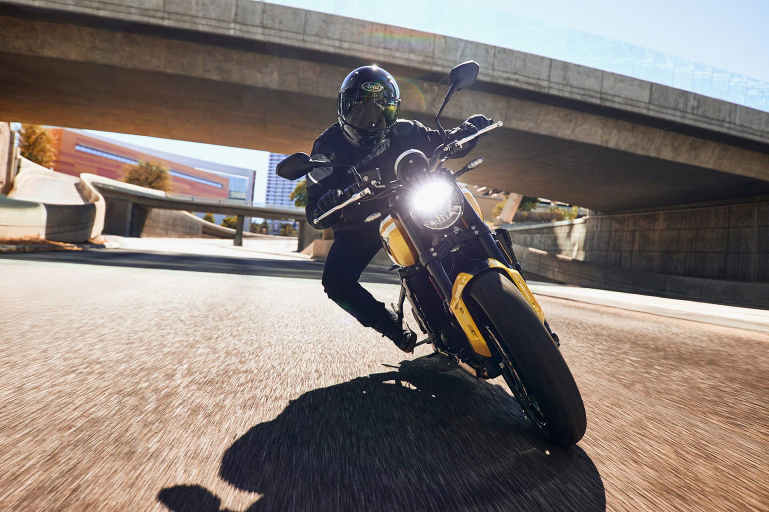 Triumph Trident 660: Überarbeitetes Modell für 2025 mit mehr Technik und frischen Farben OE Trident660 MY25 10616 ML