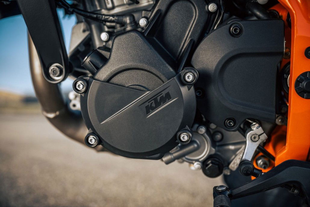 KTM plant Ablösung des 390-Einzylinders durch einen neuen 490-Parallel-Twin KTM 390 SMC R 74