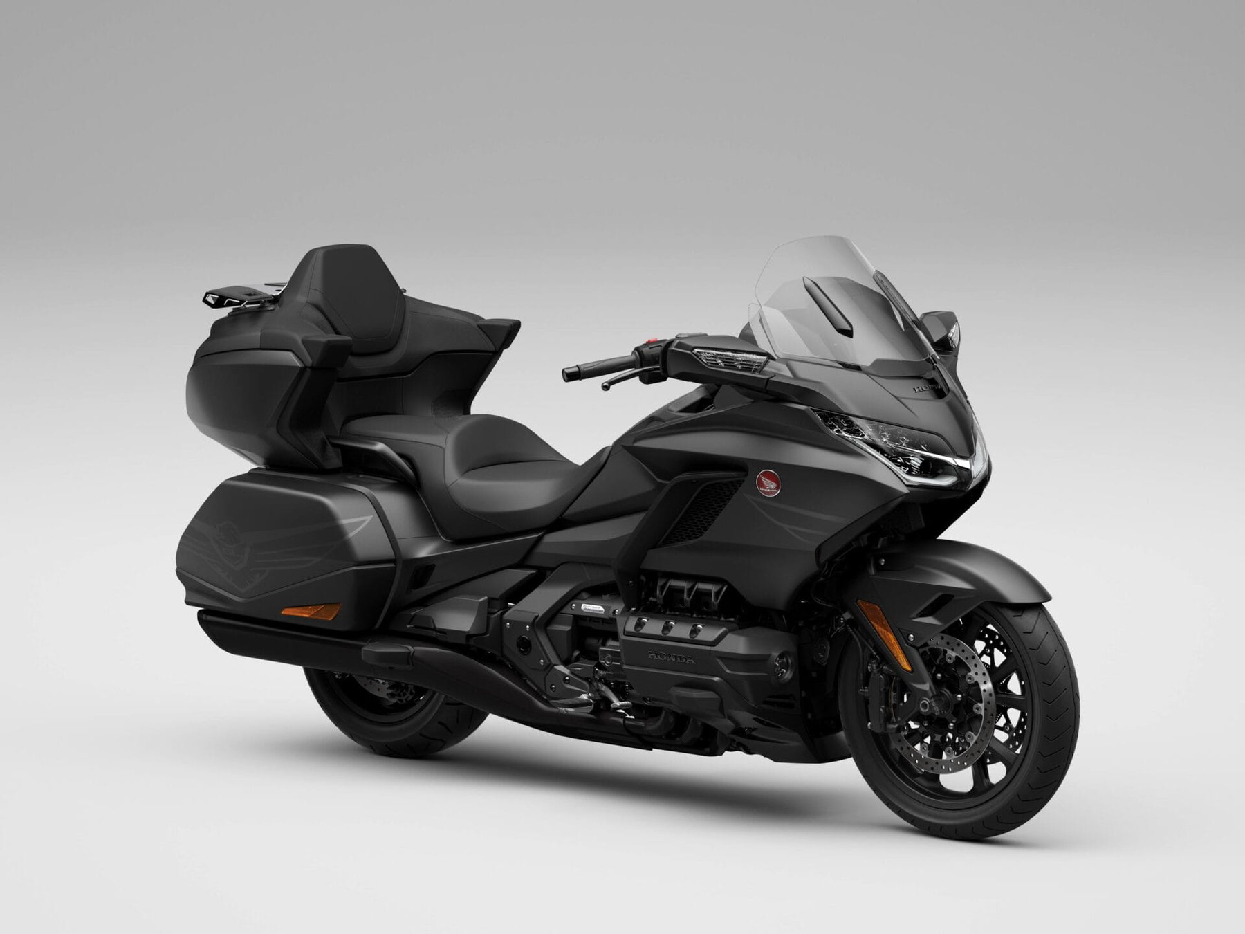 Honda Kumamoto produziert wieder: Gold Wing und Super Cub laufen an 1 Honda Gold Wing Tour