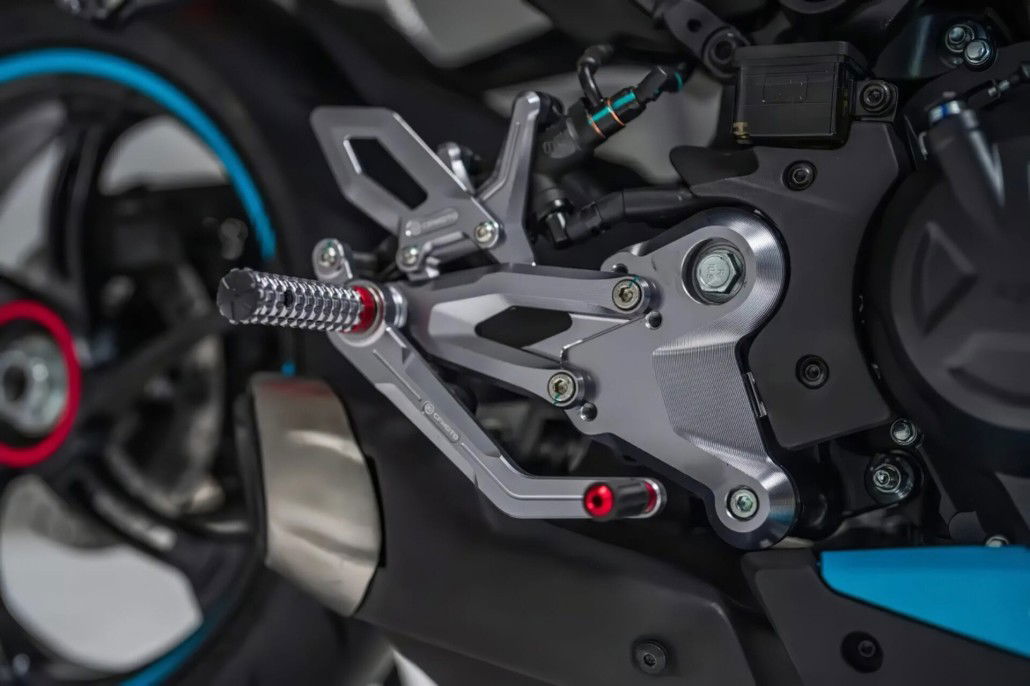 CFMoto 450 SR Aspar 1 1