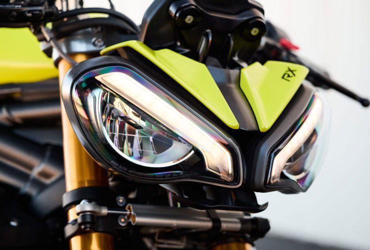 TRIUMPH Speed Triple 1200 RX (2025): Exklusive Power-Edition in limitierter Auflage 66 OE SpeedTriple1200RX MY25 08346 JP