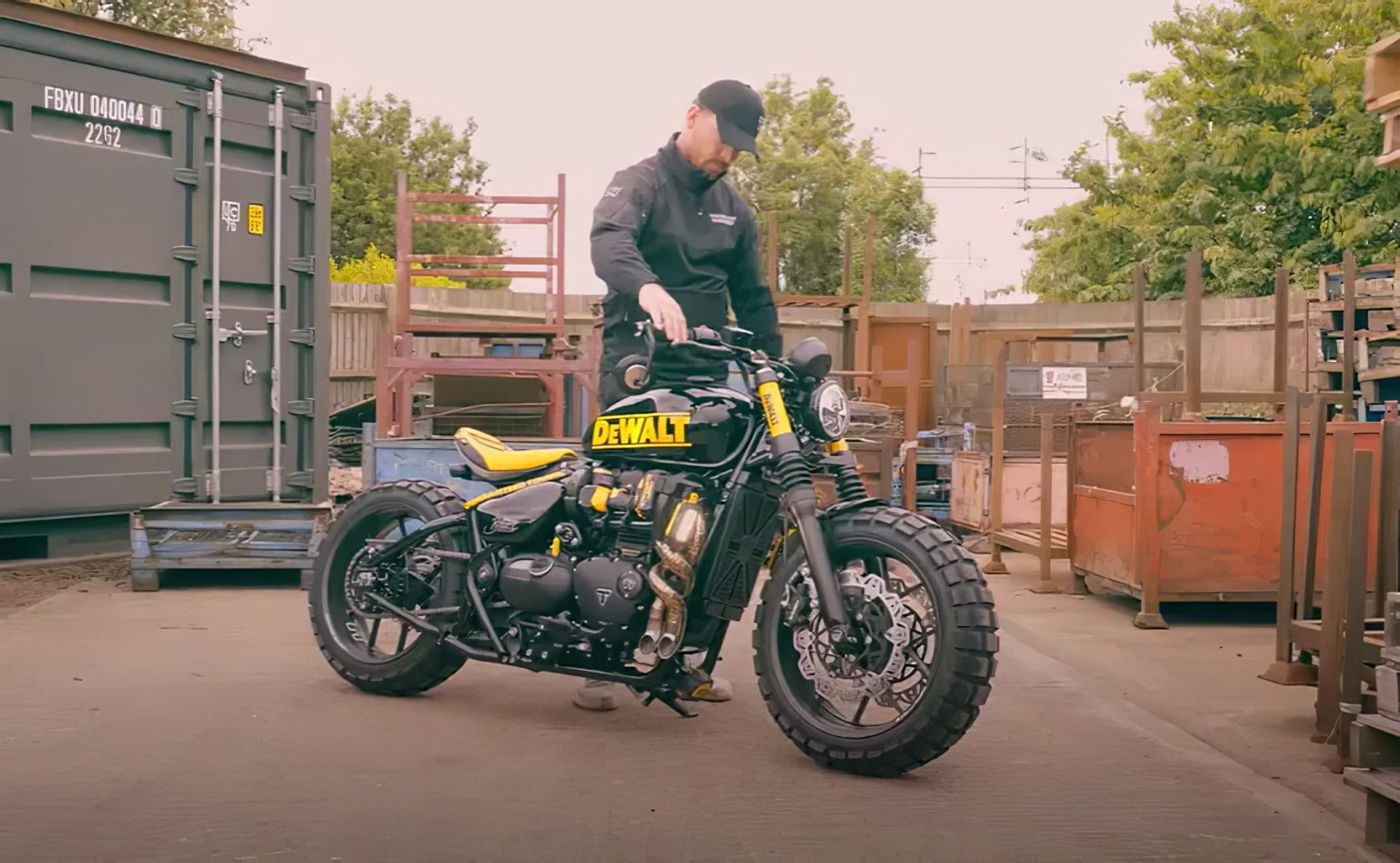 Thornton Hundred Motorcycles DeWalt Bobber 1