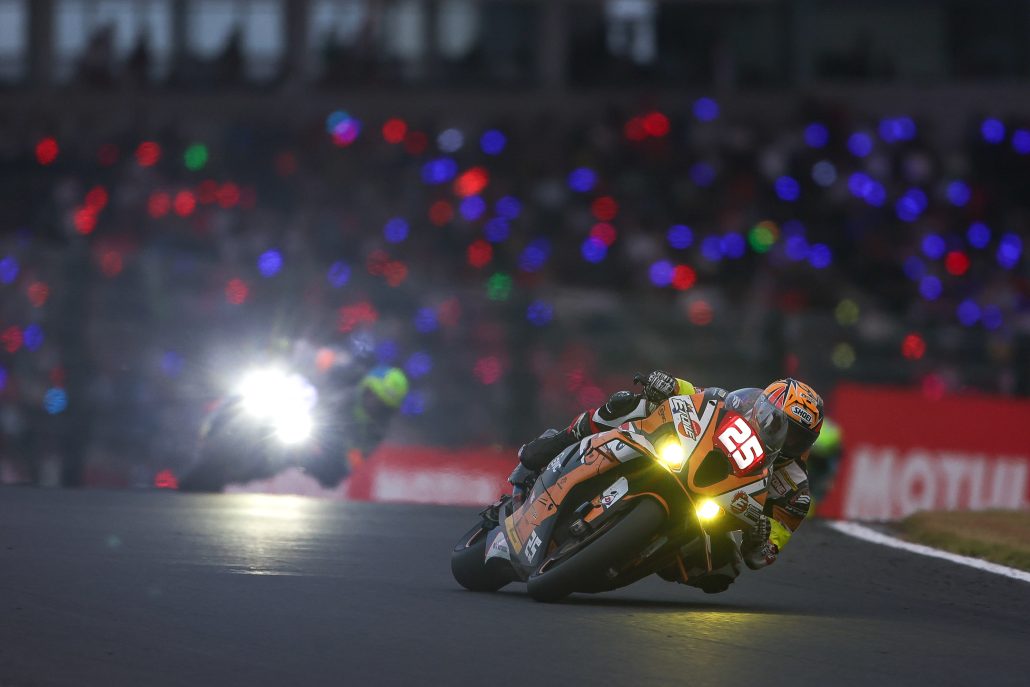 Honda gewinnt packende 8 Stunden von Suzuka – Yamaha und Suzuki auf dem Podium P90613707 highRes suzuka jpn 30th july