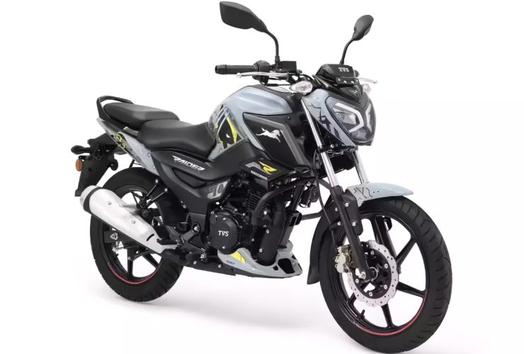 TVS presents Deadpool and Wolverine editions of the Raider SSE 33 TVS Raider Deadpool Wolverine 1