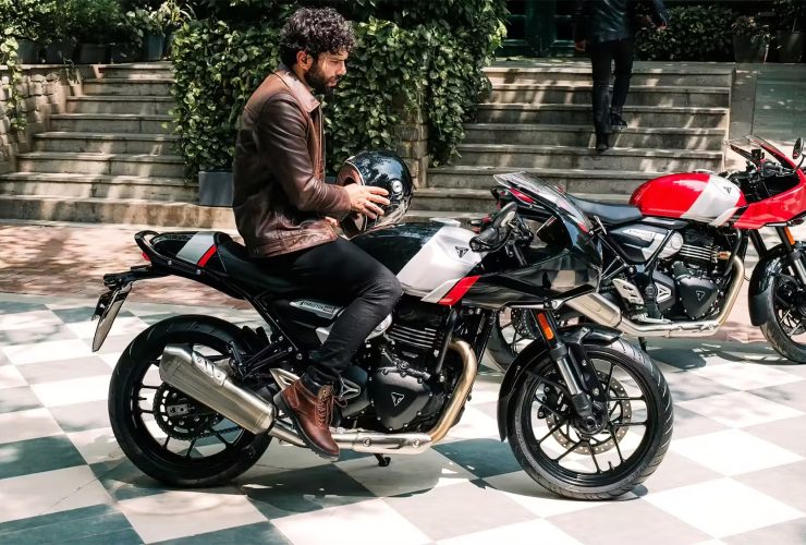 Triumph Thruxton 400 – Klassischer Café Racer mit 398ccm und sportlicher Optik startet in Indien 57 Triumph Thruxton 400 9 1