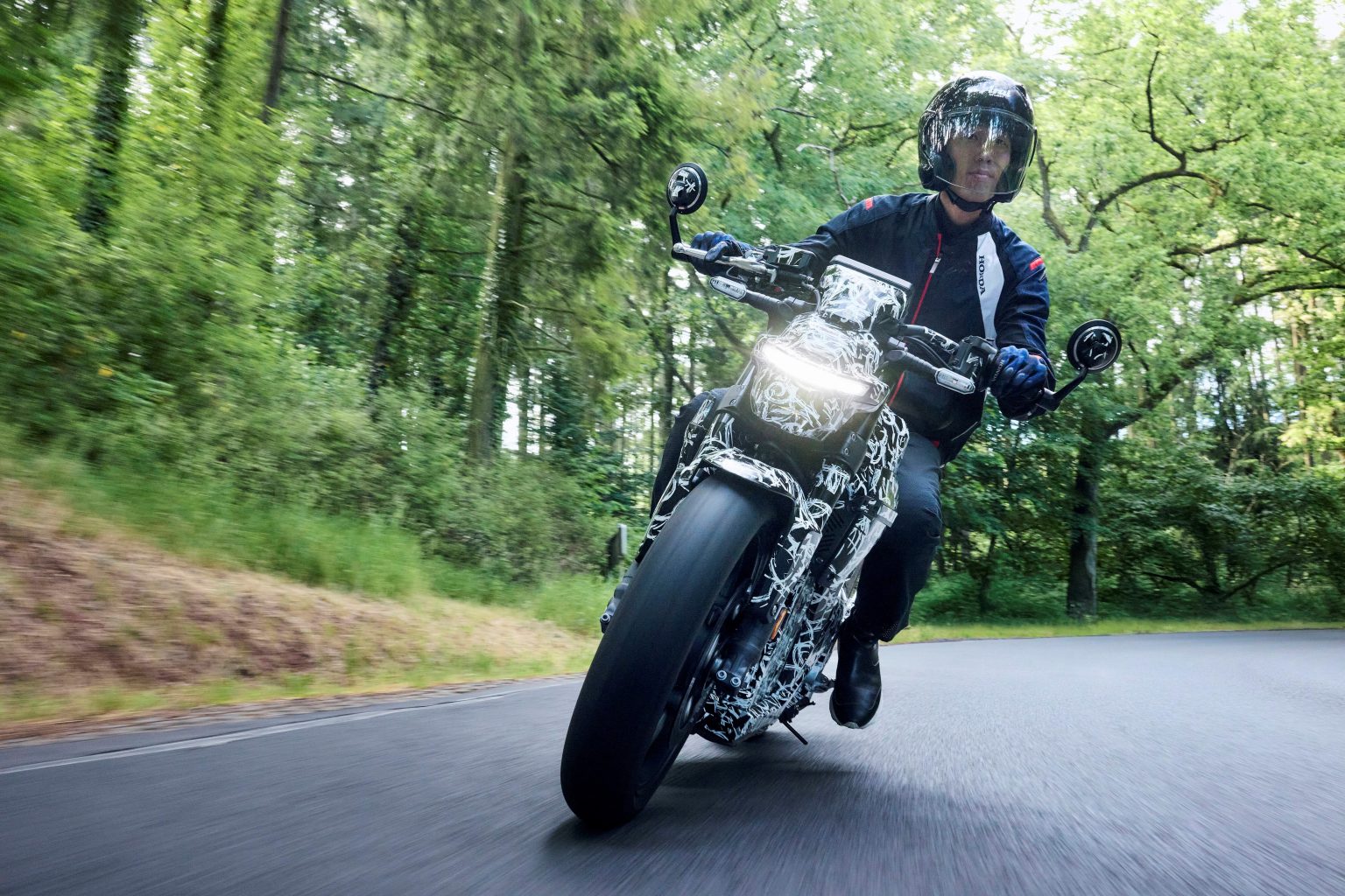 Honda EV FUN Concept: Erstes Elektro-Motorrad der Marke durchläuft finale Tests in Europa 542825 Honda releases European test riding footage of EV FUN Concept