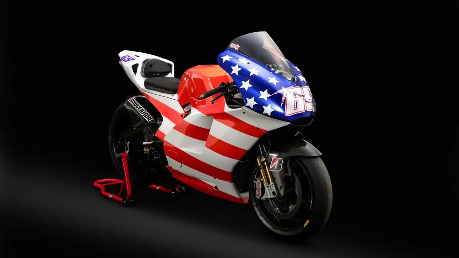 Nicky Hayden Tribute: Ducati Desmosedici GP8 auctioned for over €265,000 25 Ducati Desmosedici GP8 Nicky Hayden 1