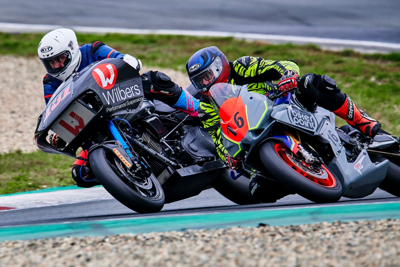 Harley-Davidson mit Top-Ten-Ergebnis beim Sechs-Stunden-Rennen in Oschersleben 2025HD30 Langstrecken Cup Oschersleben 1