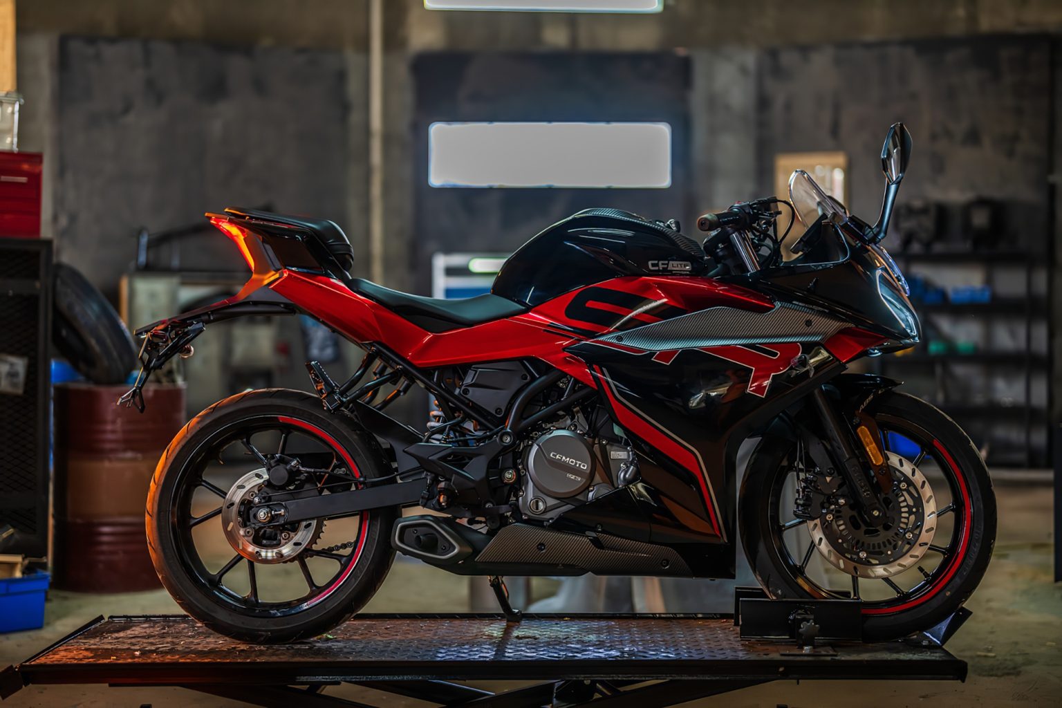 CFMOTO 250SR Lite 2025 1 1