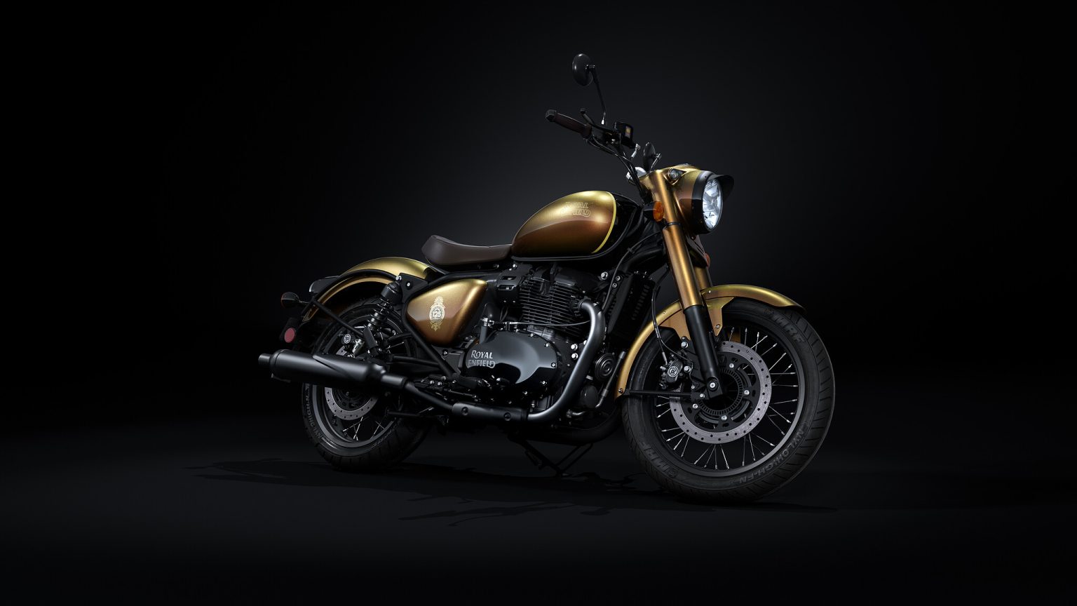 Royal Enfield Classic 650 Jubiläumsmodell: Klassik neu interpretiert 125th Tank Closeup 5