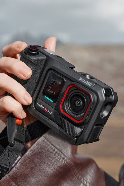 Camera with Xplorer Grip Pro Kit in hand 4