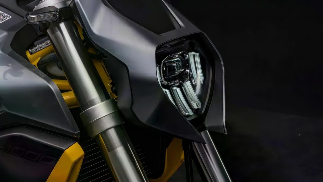 Cyclone RA1000: Power-Cruiser mit Aprilia-V2 geht nach langer Wartezeit in Serie 1 Cyclone RA1000 2 1