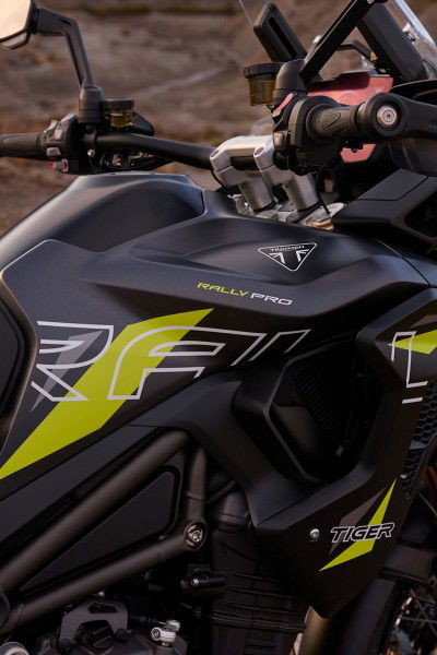 Tiger 1200 Desert Edition MY26 CW4I0565 GE