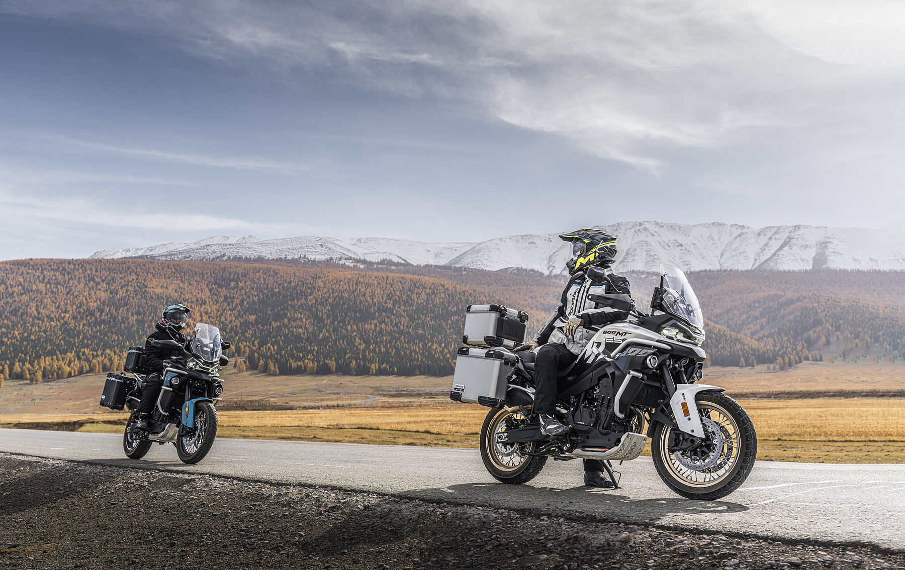 CFMOTO 800MT-ES kommt ab 10.999 Euro: elektronisches Fahrwerk serienmäßig 5 CFMOTO 800MT-ES 2026 Ausstattung