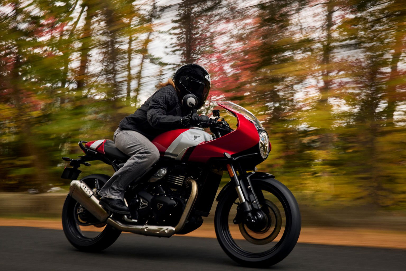 Triumph Tracker 400 and Thruxton 400: New 400cc models with flat track and café racer styling Triumph Thruxton 400 2026 12