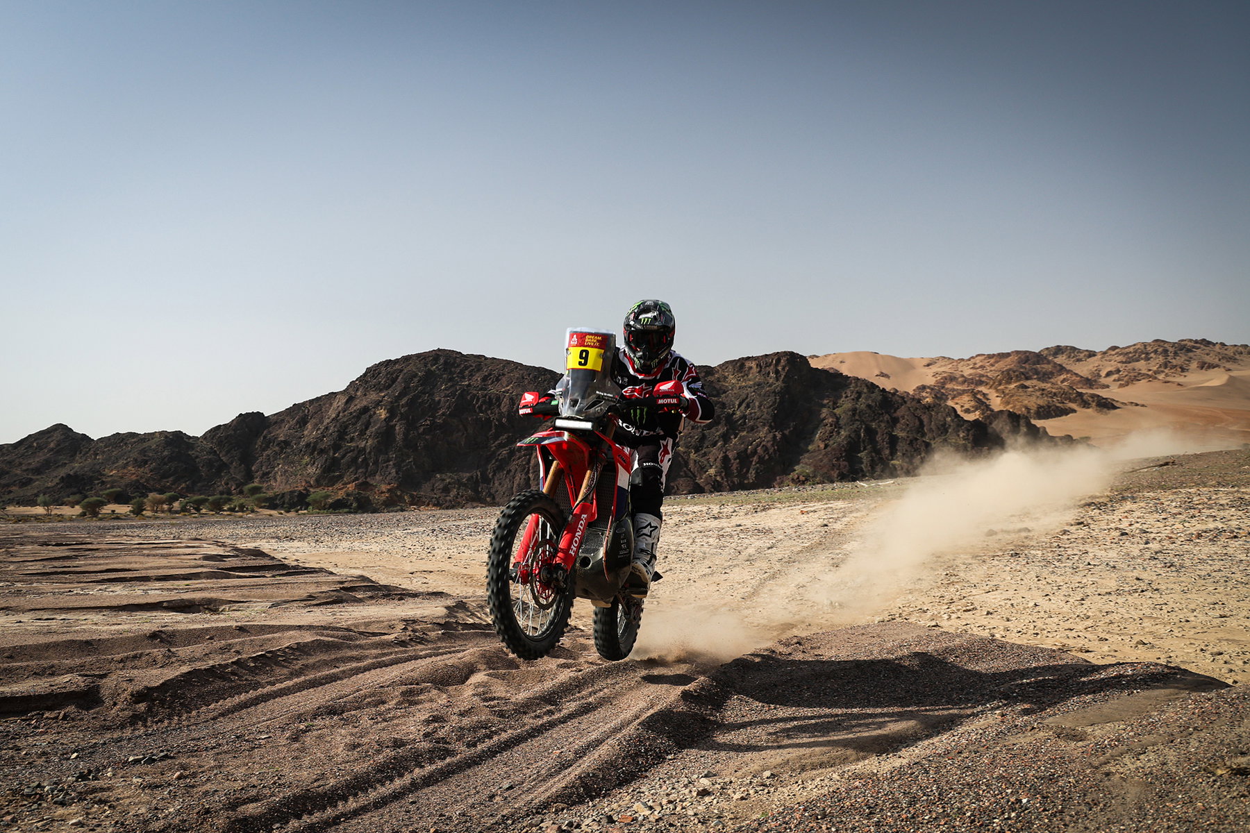 Dakar 2027 wackelt: Was über Plan B und die Absage-Gerüchte bekannt ist 1 Ricky Brabec auf der Honda bei der zweiten Etappe der Rallye Dakar 2026 zwischen Yanbu und Al-Ula in Saudi-Arabien