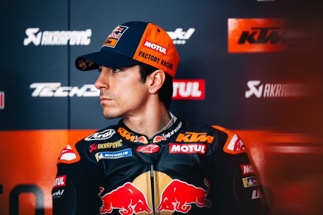 667887 Maverick Vinales Red Bull KTM Tech3 MotoGP RC16 Sepang International Circuit MYS 07 02 2025 21 MotoGP IRTA Pre Season Test Sepang MYS