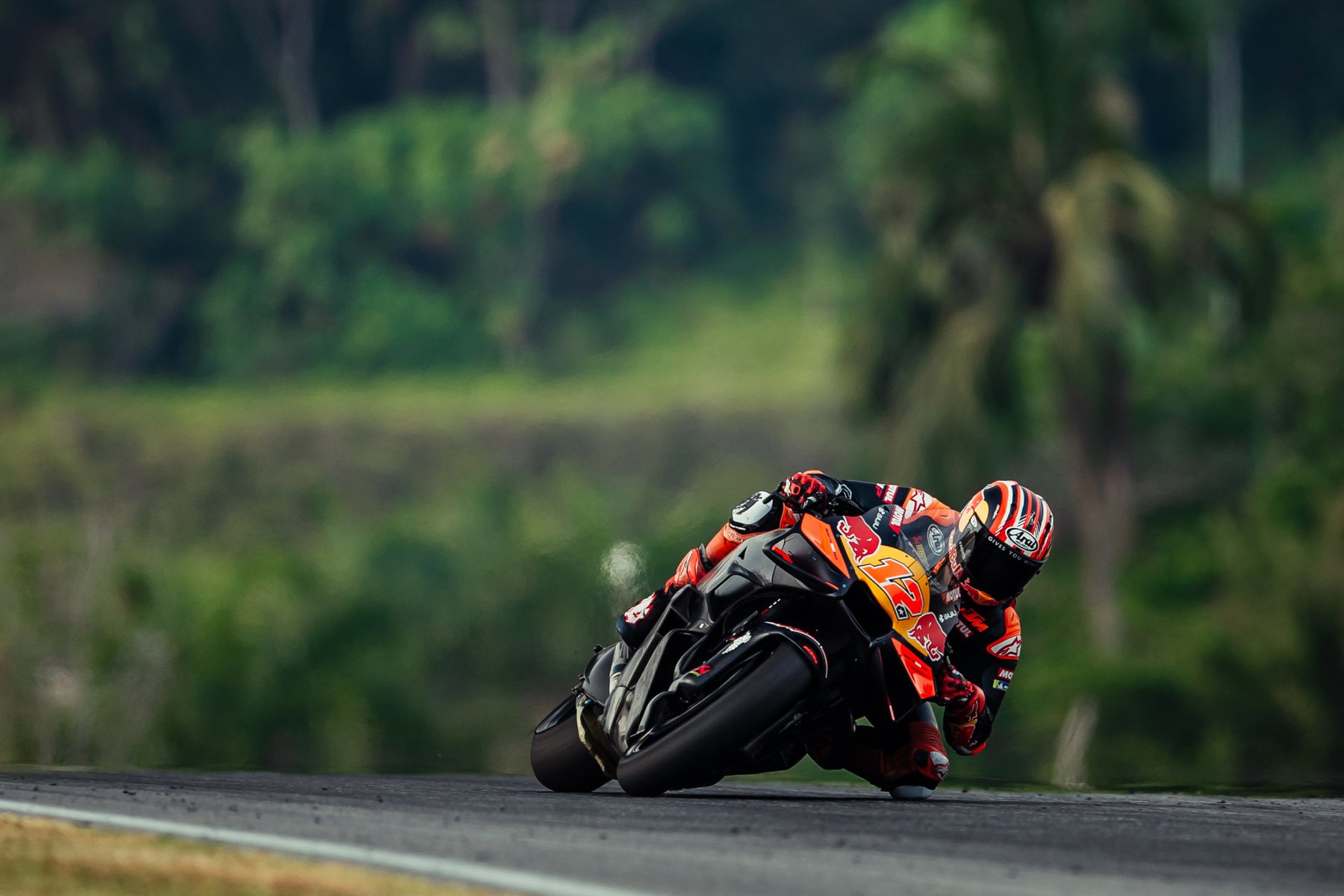Maverick Viñales auf der KTM RC16 beim MotoGP-Vortest in Sepang 2026