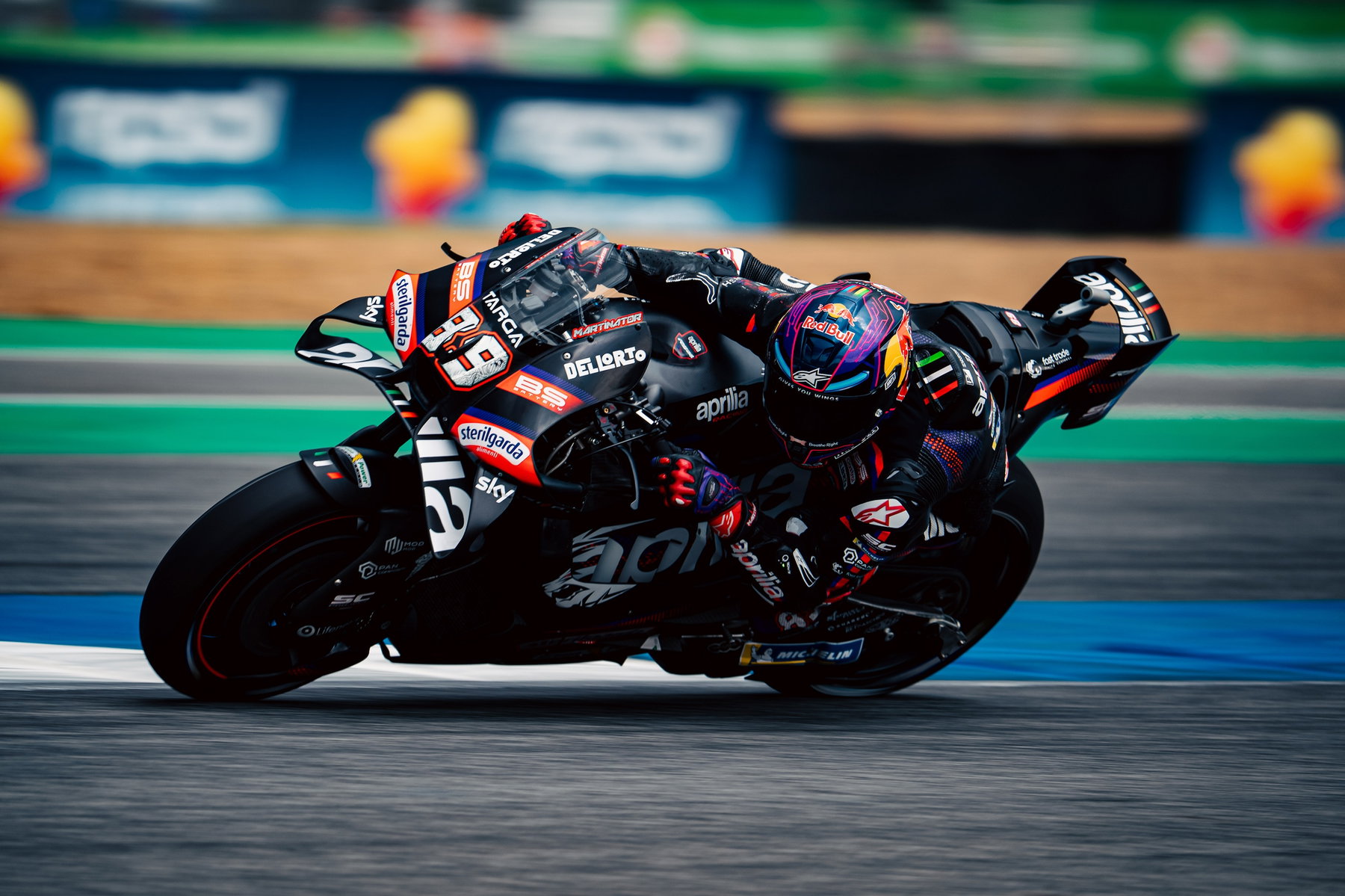 Ai Ogura Yamaha 2027: MotoGP Transfer, Background, Rider Market 3 Jorge Martin on the Aprilia at the MotoGP Thailand GP in Buriram 2026