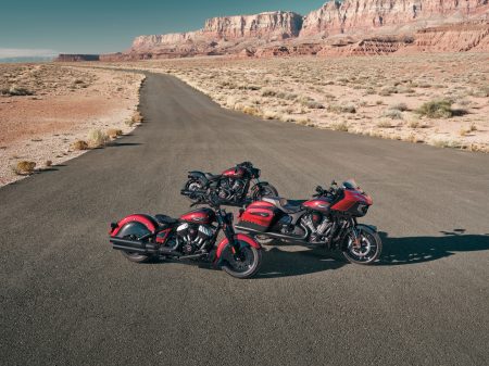 Indian Motorcycle feiert 125. Geburtstag mit drei limitierten Sondermodellen indian 2026 125th anniversary lineup 02 alle drei modelle