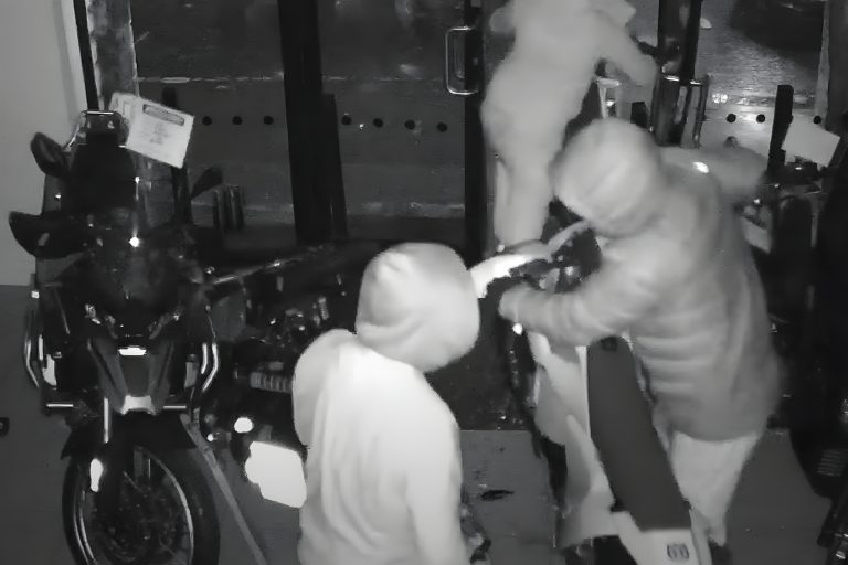 husqvarna diebstahl keighley 2026 04