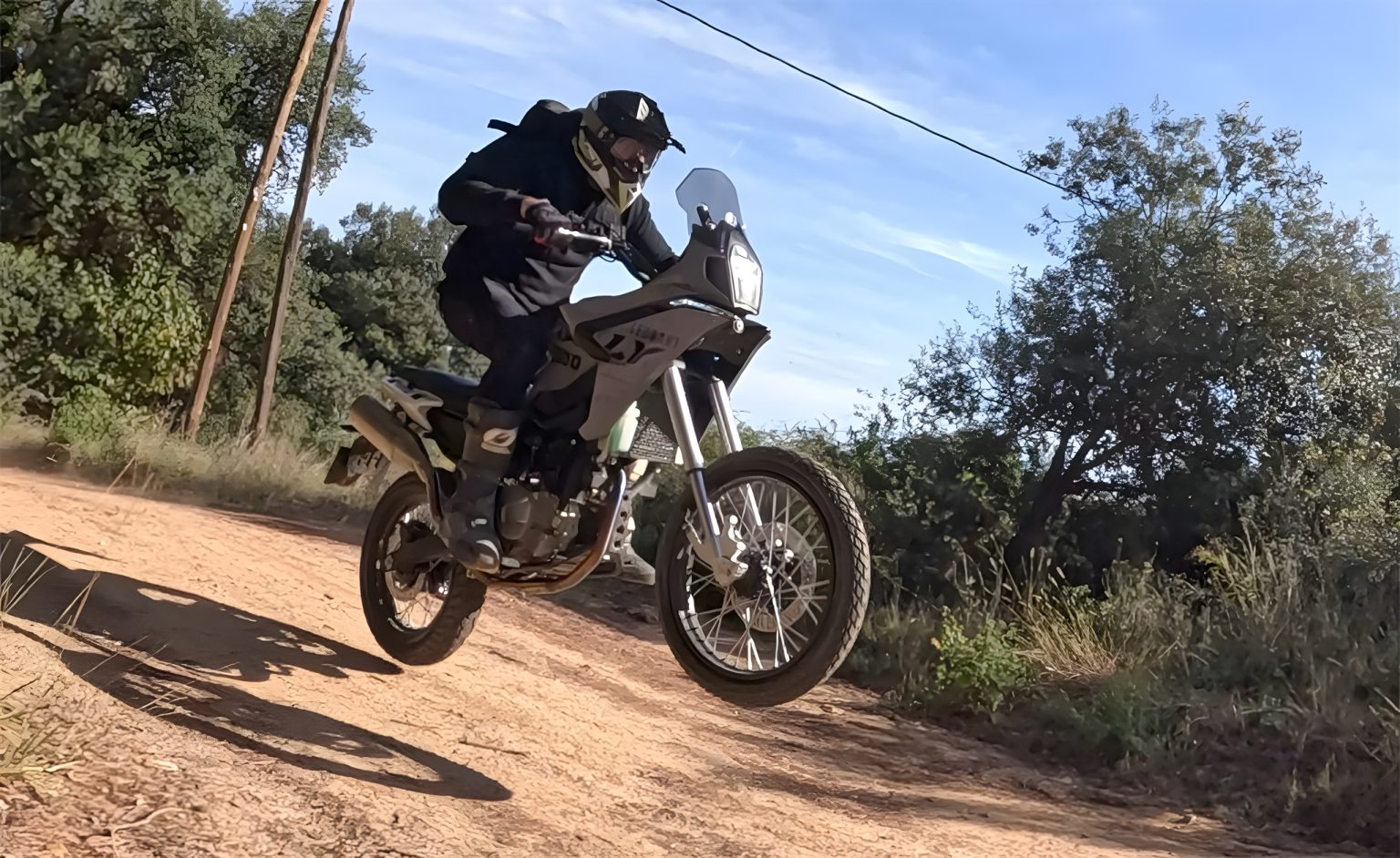 leonart rally 300 10