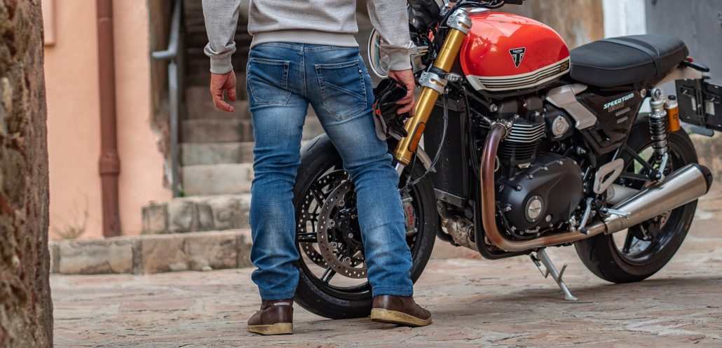 pmj cruise blue 2026 lifestyle triumph 01