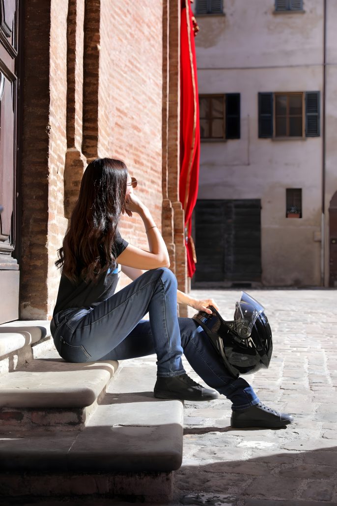 pmj ginevra dark 2026 lifestyle italien 01