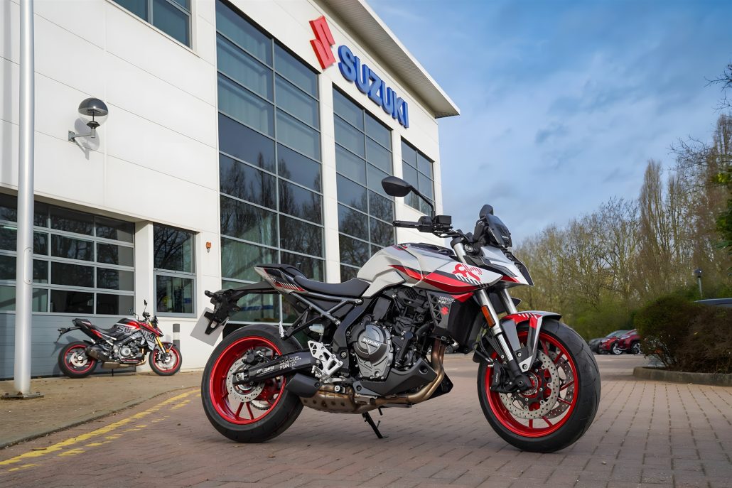 Suzuki GSX-S1000 and GSX-8S: New Graphics Kits Add Color to the Naked Bike Lineup 1 suzuki gsx s1000 gsx 8s grafik kit 2026 01