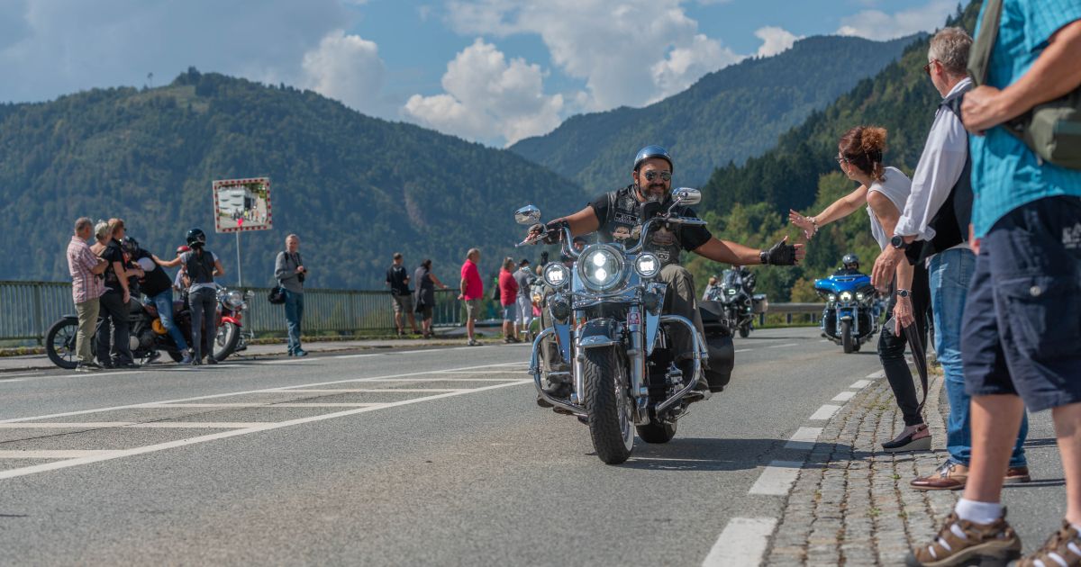 European Bike Week 2026 am Faaker See in Kärnten, Österreich – Tausende Harley-Davidson Motorräder versammelt am Seeufer