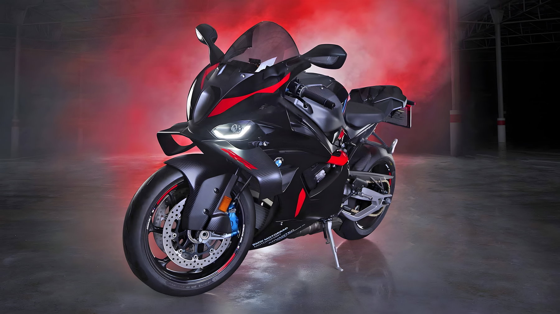BMW S 1000 RR M2 Edition in Black Storm Metallic – three-quarter front view