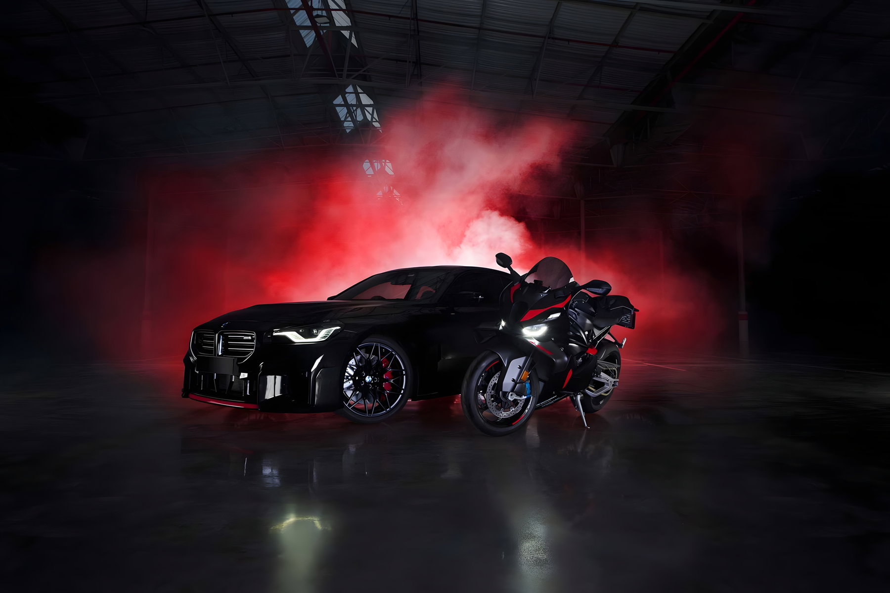 BMW M2 Coupé RR Edition and M 1000 RR M2 Edition – rear view