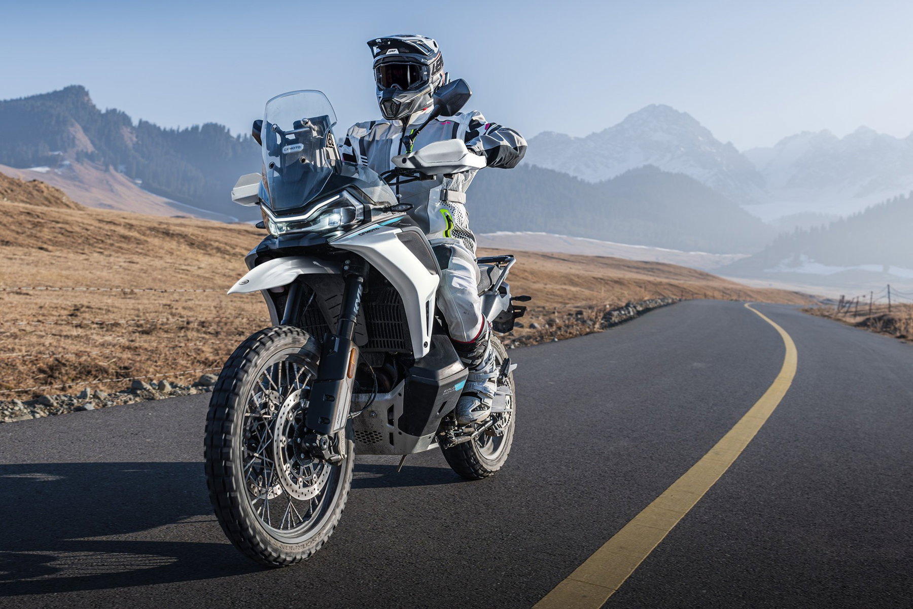CFMoto 1000MT-X 2026 – Technische Daten, Preis & Bilder
