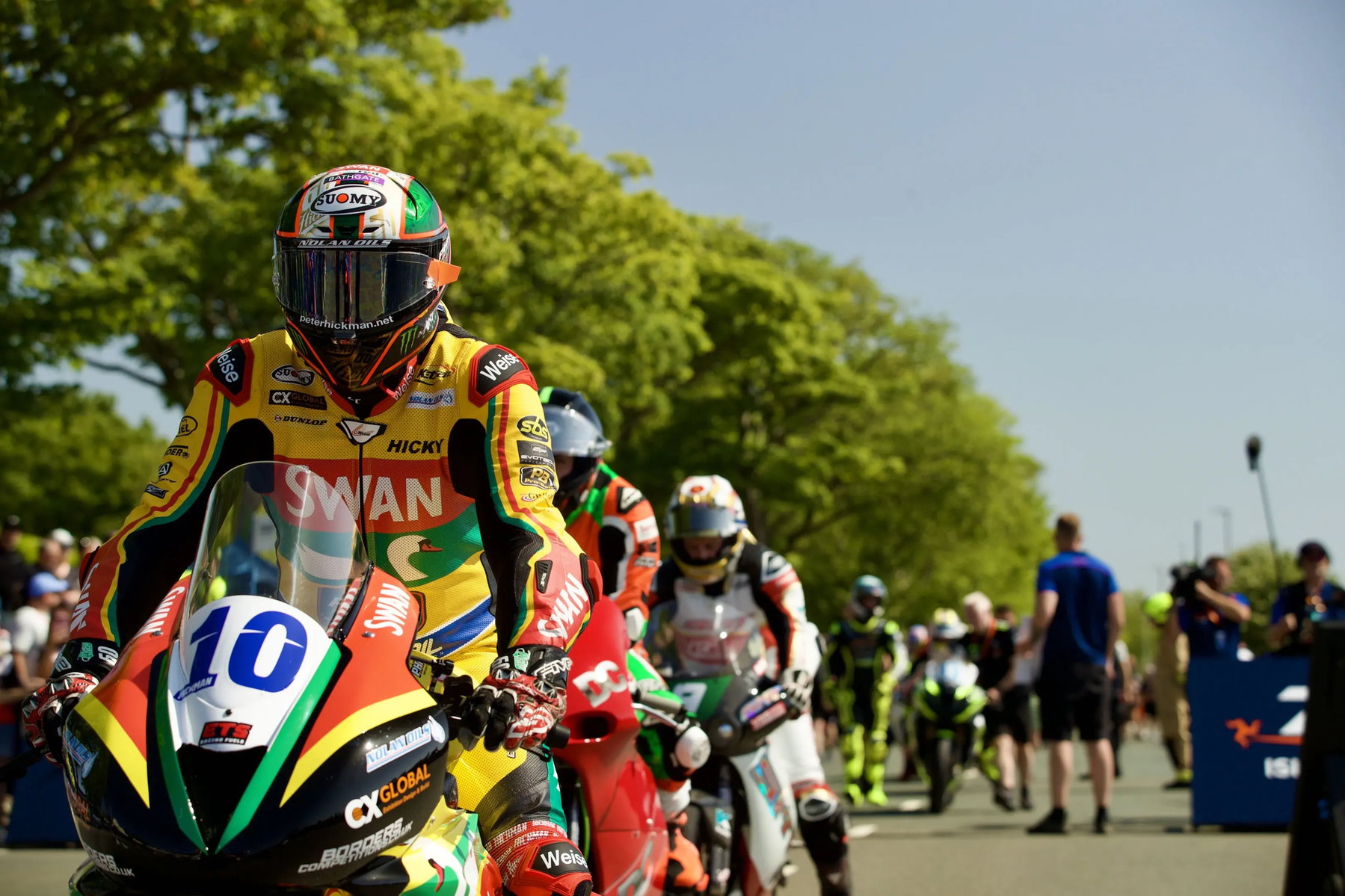 Isle of Man TT 2026: Dunlop Surprises with Honda Instead of Ducati at Practice Opener 3 Isle of Man TT 2026: Peter Hickman Nummer 10 in der Startaufstellung