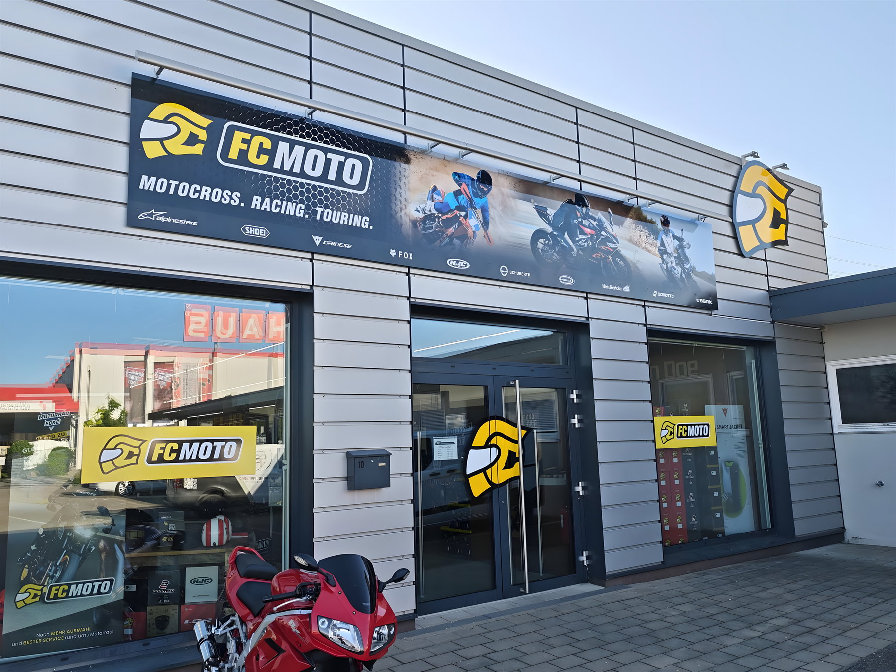 FC-Moto Filiale Offenburg Außenansicht
