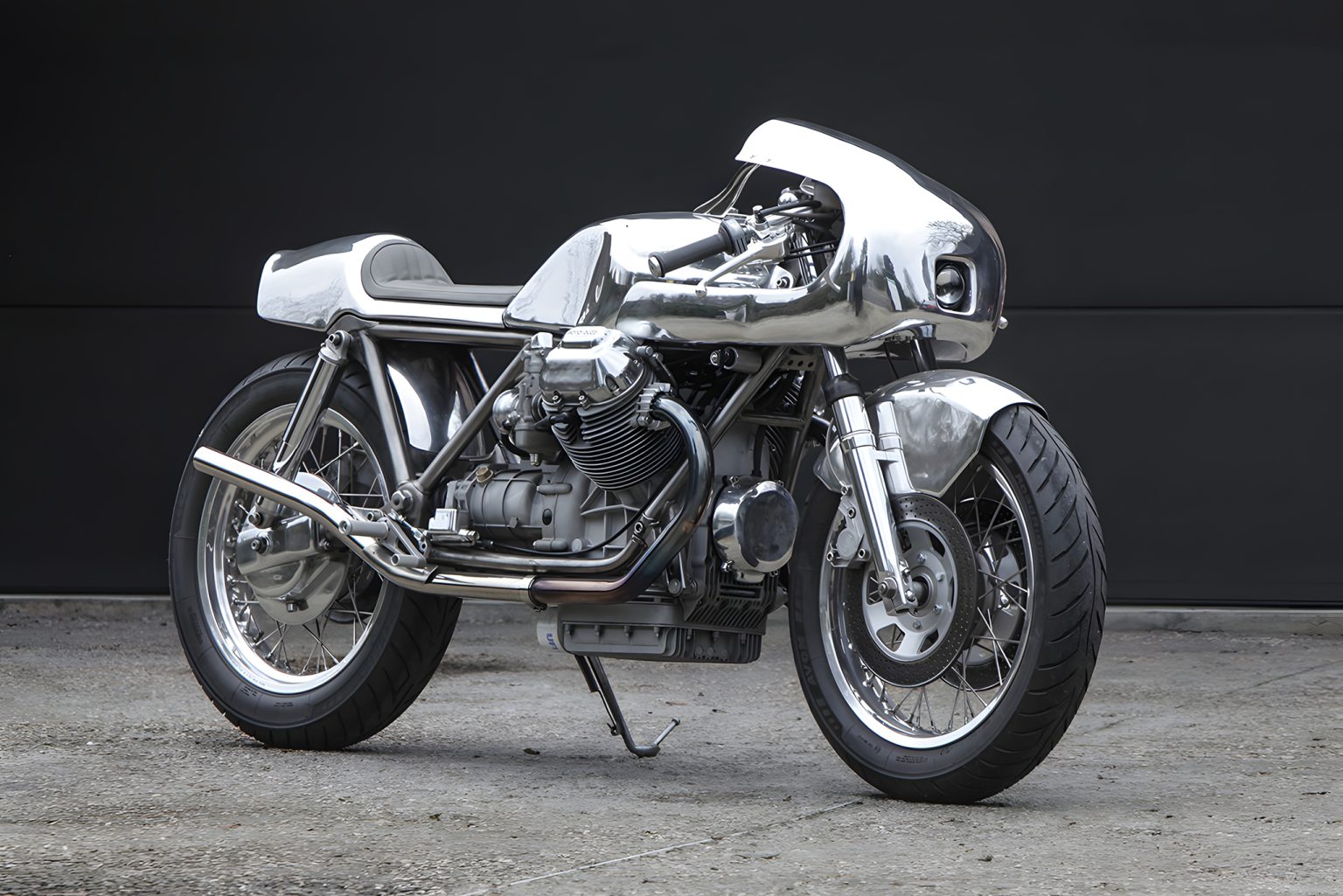 shiny hammer moto guzzi 1000sp cafe racer 01