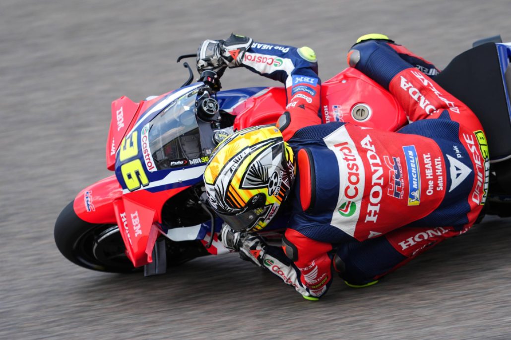 Ducati fällt aus Rang A: Aprilia jetzt gleichauf im Titelkampf 4 Joan Mir in Schräglage auf der Castrol-Honda RC213V – MotoGP Deutschland GP Sachsenring 2026