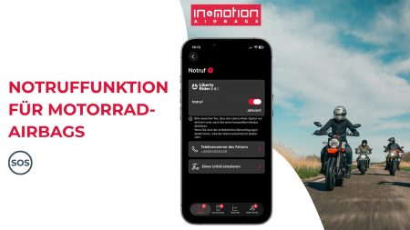 Werbegrafik mit rotem SOS-Symbol und Text 'Notruffunktion für Motorrad-Airbags – jetzt in Deutschland verfügbar', daneben ein Smartphone mit aktivierter Notruf-Funktion in der In&box App und zwei Motorradfahrer, die auf einer Landstraße fahren