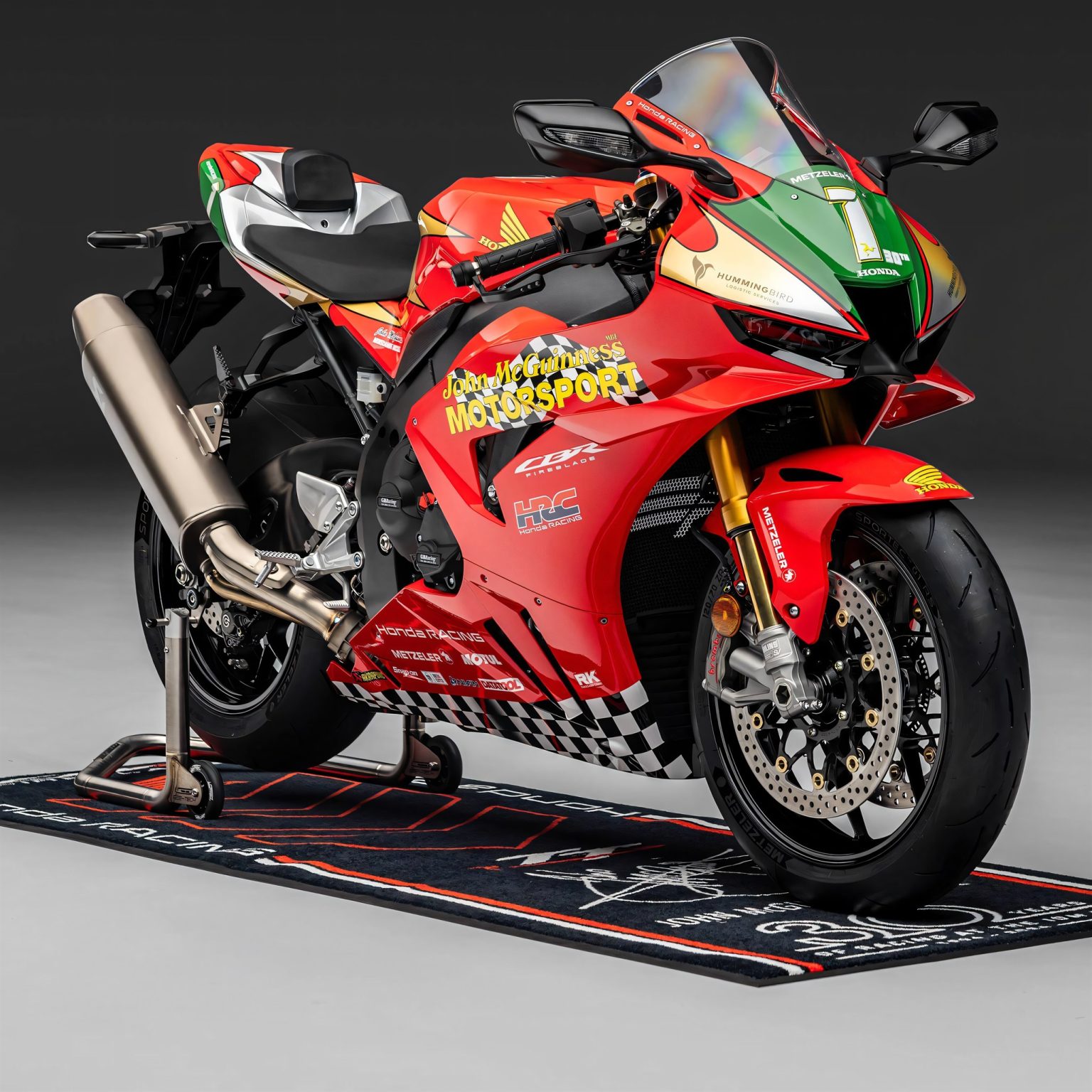Honda Fireblade SP als McGuinness-Replica: 15 Stück, nur auf Einladung honda mcguinness fireblade 30th anniversary 02
