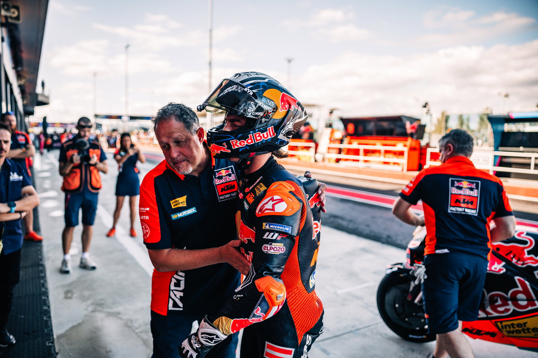 Acosta Dominates KTM's Home Round: Why Spielberg Suits the RC16 3 Pedro Acosta is embraced by a team member after returning to pit lane – MotoGP San Marino GP Misano 2026