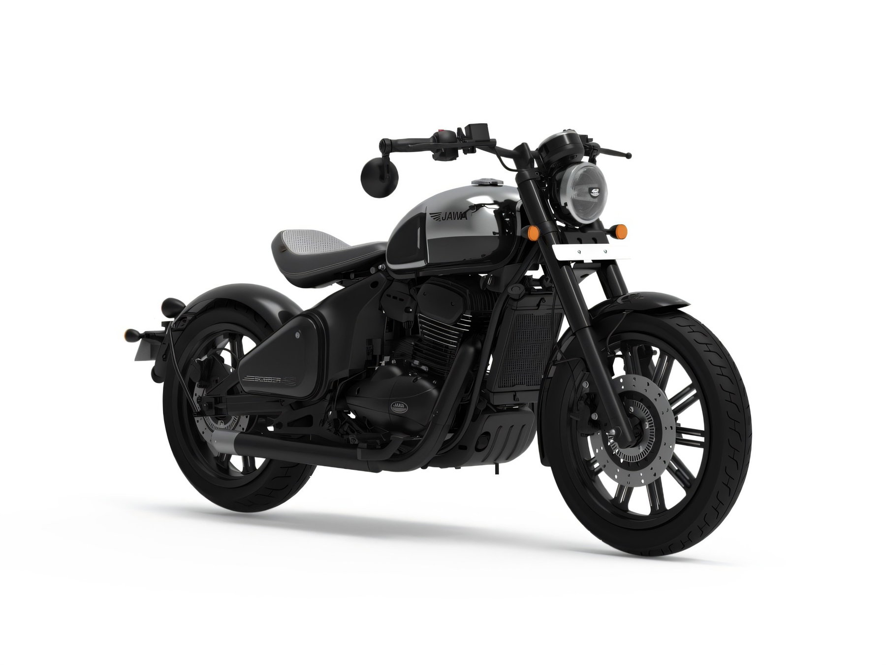 Jawa All Stars 42 Bobber 2026 in Black Mirror - Seitenansicht mit hochglaenzend verchromtem Tank und schwarzem Rahmen auf weissem Studiohintergrund
