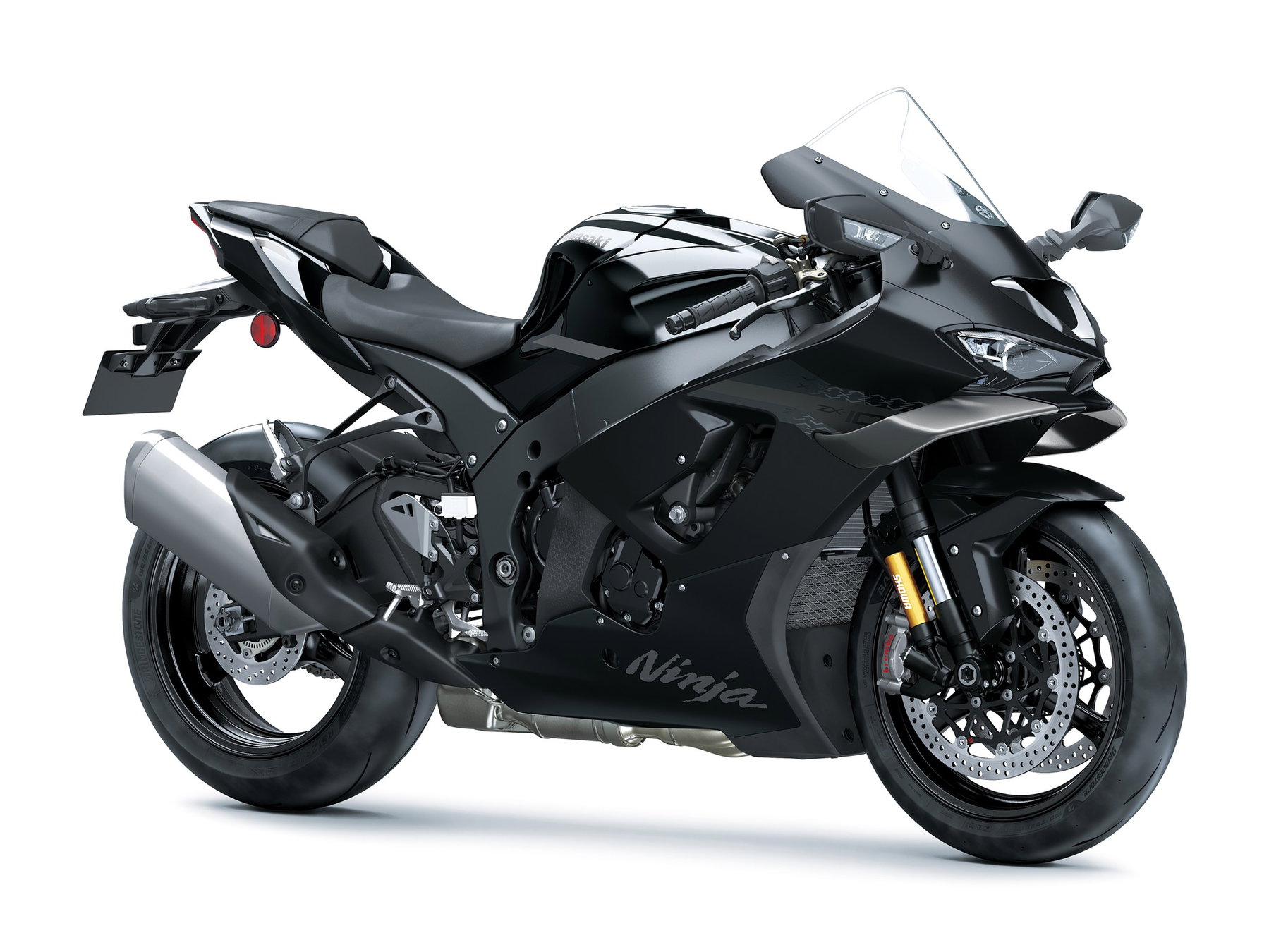 Kawasaki Ninja ZX-10R 2027: Das Superbike bleibt, nur die Farbe ist neu 1 Kawasaki Ninja ZX-10R 2027 – Seitenansicht schräg von vorne rechts in Metallic Flat Spark Black / Metallic Spark Black vor weißem Hintergrund