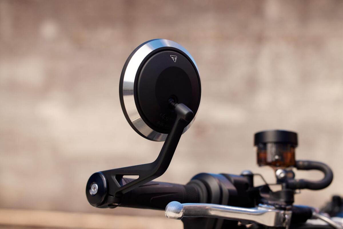 ACC_SpeedTwin900_MY25_000521_JP