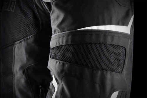 00P_6486_143_details_0