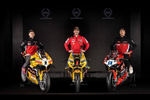 01_DUCATI_PANIGALE_REPLICA_2024 _38__UC589842_High