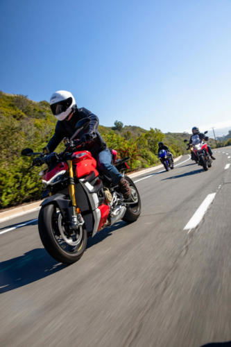 1815_PACKTALK Edge lifestyle 2