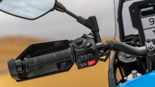 2025_YAM_XTZ700SPR_EU_SYB_DET_015_03_preview_1