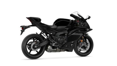 2025_YAM_YZF900R9_EU_MDNM6_360_008_03_preview_1